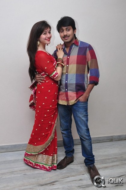 Celebs-at-Saheba-Subramanyam-Special-Show